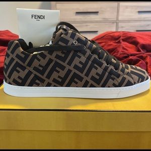 Fendi sneakers never worn NEIMAN MARCUS need gone asap
